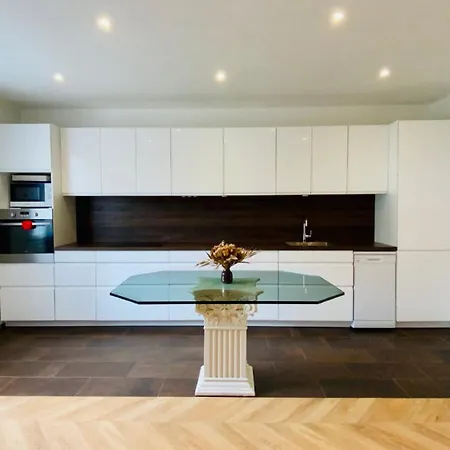 Дом отдыха Maison - 6 Personnes Нантерр